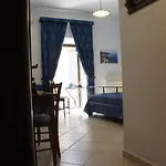Liola Bed and Breakfast 3*